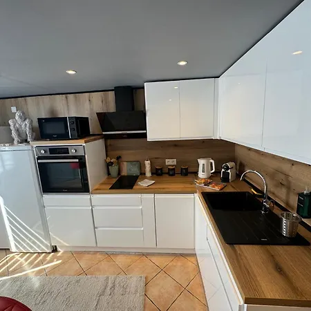 Duplex Proche Port De Апартаменты